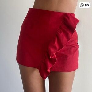 NWT Zara Red Ruffle Front Suede Skort